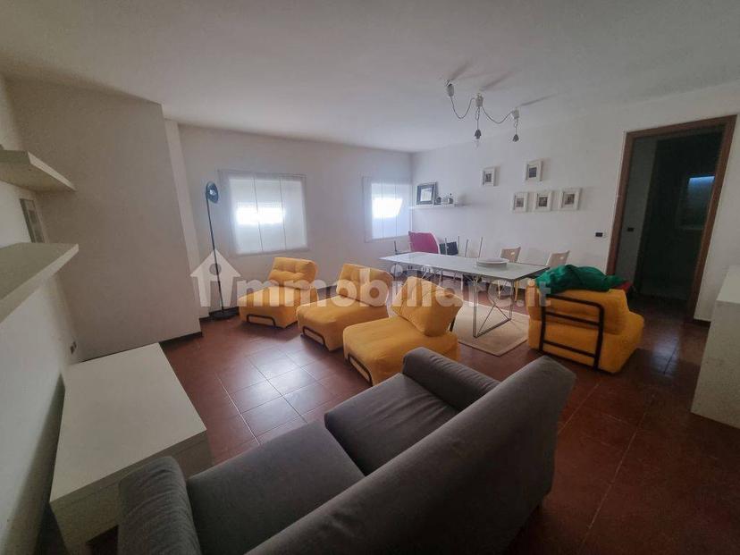 Trilocale via 25 Aprile, Casorate Sempione — foto 9 di 12