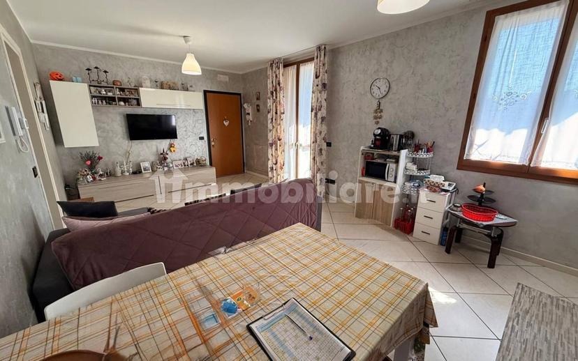 Trilocale ottimo stato, piano terra, Centro, Visano — foto 3 di 23