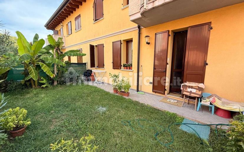 Trilocale ottimo stato, piano terra, Centro, Visano — foto 2 di 23