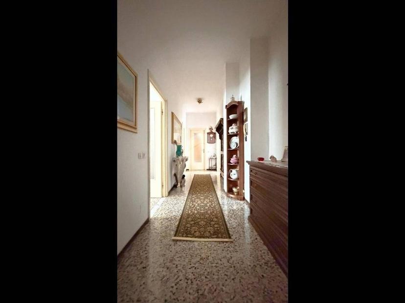 Trilocale via via verdi 1111, Centro Storico, Voghera — foto 21 di 34