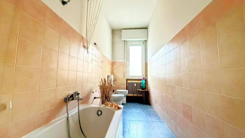 Trilocale via via verdi 1111, Centro Storico, Voghera — foto 2 di 34