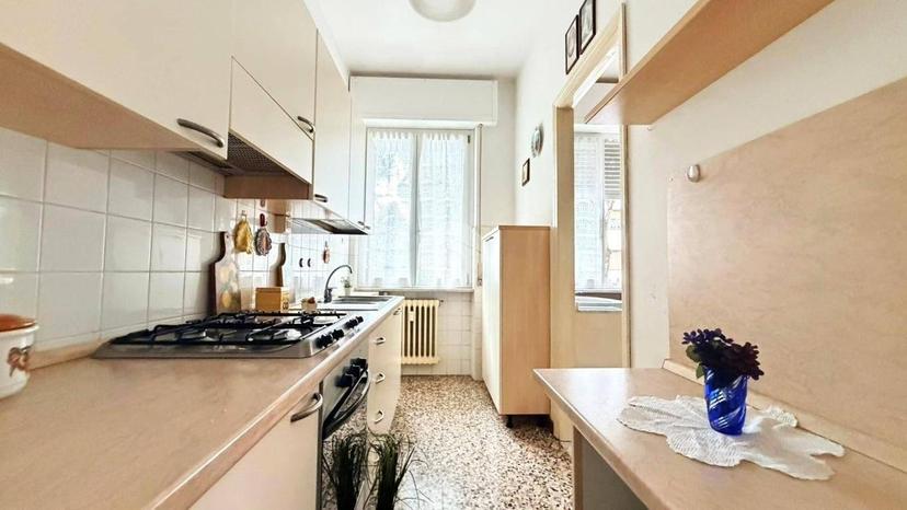Trilocale via via verdi 1111, Centro Storico, Voghera — foto 20 di 34