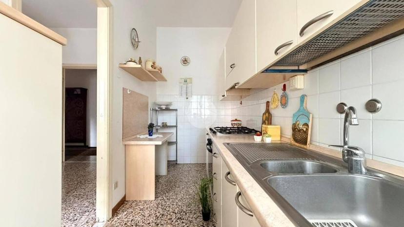 Trilocale via via verdi 1111, Centro Storico, Voghera — foto 26 di 34