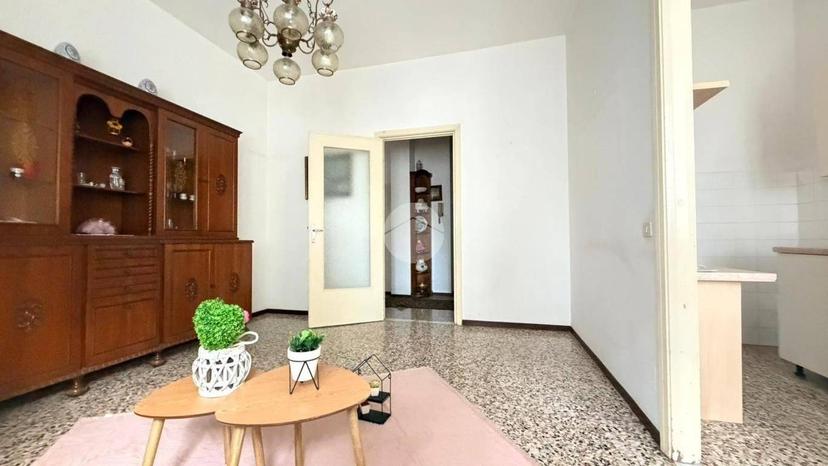 Trilocale via via verdi 1111, Centro Storico, Voghera — foto 23 di 34