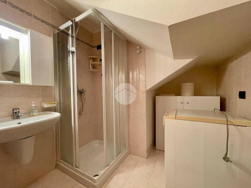Trilocale Località Camille 17, Centro, Torri del Benaco — foto 3 di 27