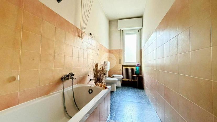 Trilocale via via verdi 1111, Centro Storico, Voghera — foto 14 di 34