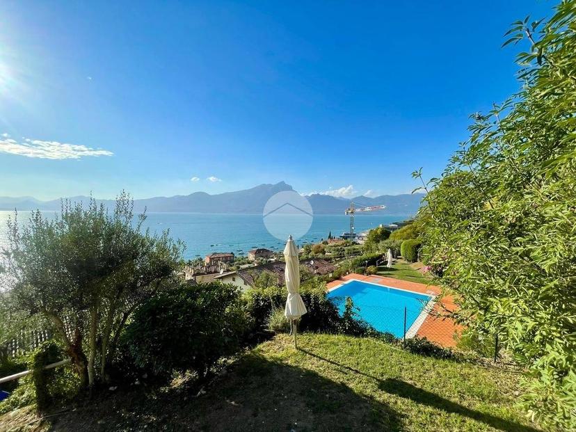 Trilocale Località Camille 17, Centro, Torri del Benaco — foto 8 di 27