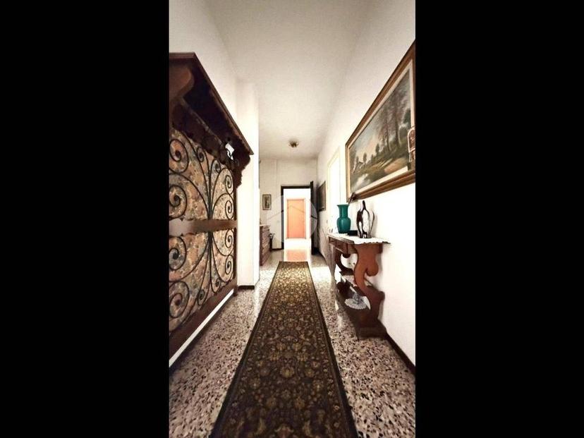 Trilocale via via verdi 1111, Centro Storico, Voghera — foto 32 di 34