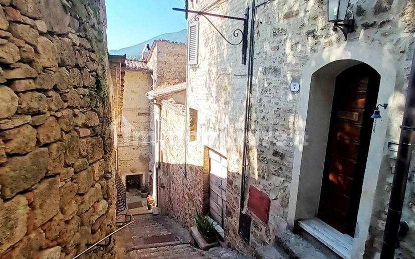 Terratetto unifamiliare vicolo del Forno 7, Centro, Cetona — foto 13 di 38