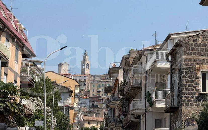 Quadrilocale via Garibaldi , 64, Centro, Castelforte — foto 17 di 35