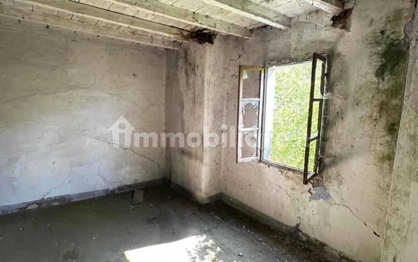 Cascina, da ristrutturare, 238 m², Bovezzo — foto 11 di 38