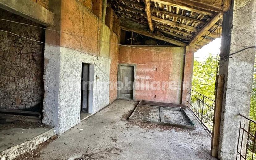 Cascina, da ristrutturare, 238 m², Bovezzo — foto 12 di 38