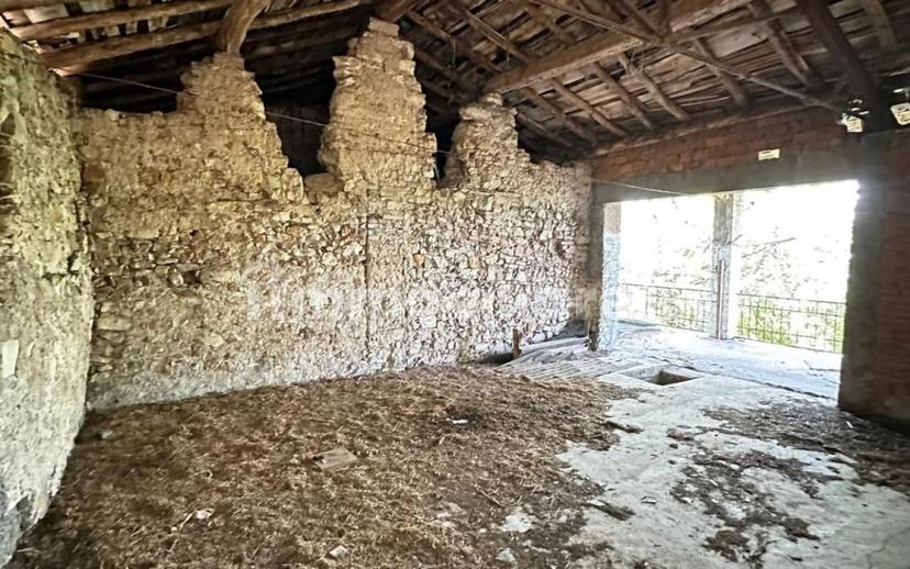 Cascina, da ristrutturare, 238 m², Bovezzo — foto 18 di 38