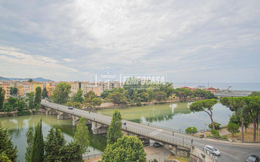 Quadrilocale viale Sergio Kasman, Centro, Chiavari — foto 11 di 28