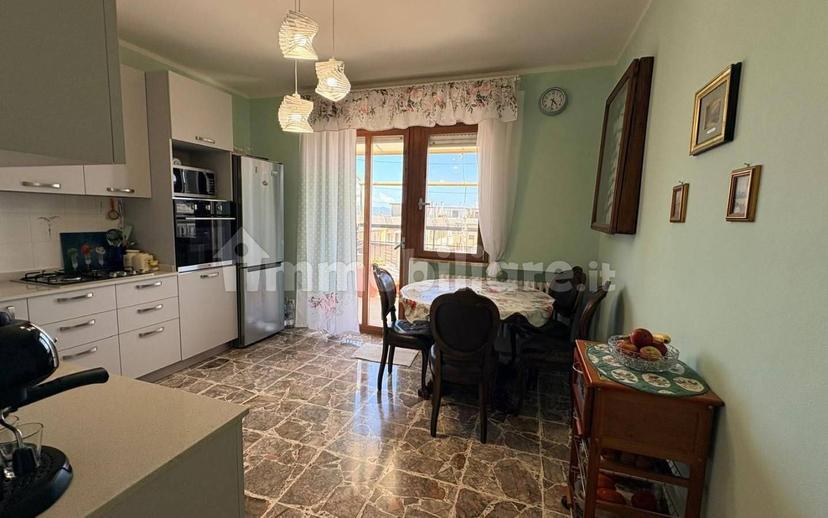 Attico ottimo stato, 90 m², Cecina Centro, Cecina