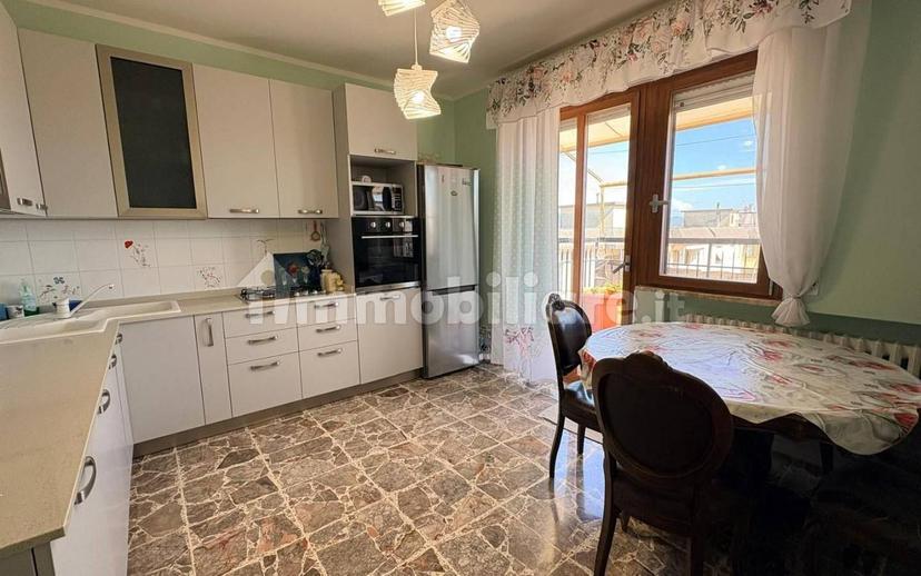 Attico ottimo stato, 90 m², Cecina Centro, Cecina — foto 11 di 16