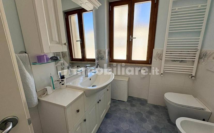 Attico ottimo stato, 90 m², Cecina Centro, Cecina — foto 7 di 16