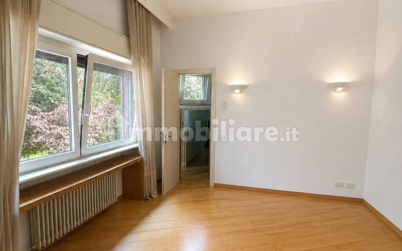 Trilocale via Alessandro Volta 62, Centro, Cassina Rizzardi — foto 4 di 9
