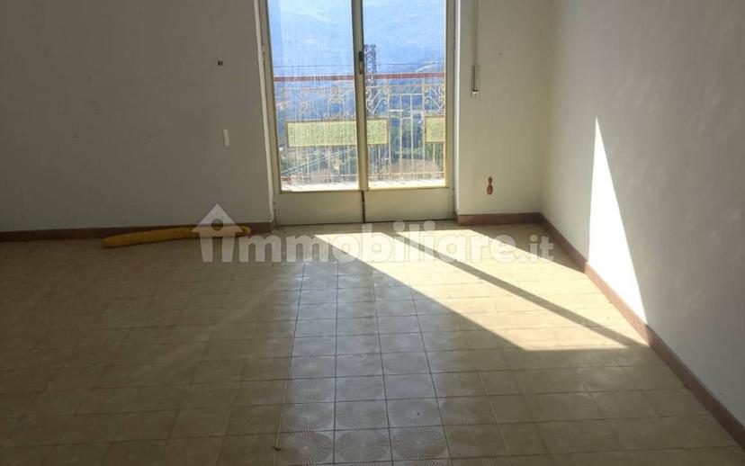 Terratetto unifamiliare via Buglio, San Fratello — foto 40 di 59