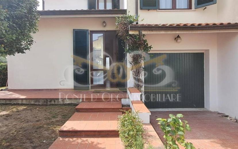 Villa a schiera 5 locali, buono stato, Migliarino, Vecchiano — foto 3 di 30
