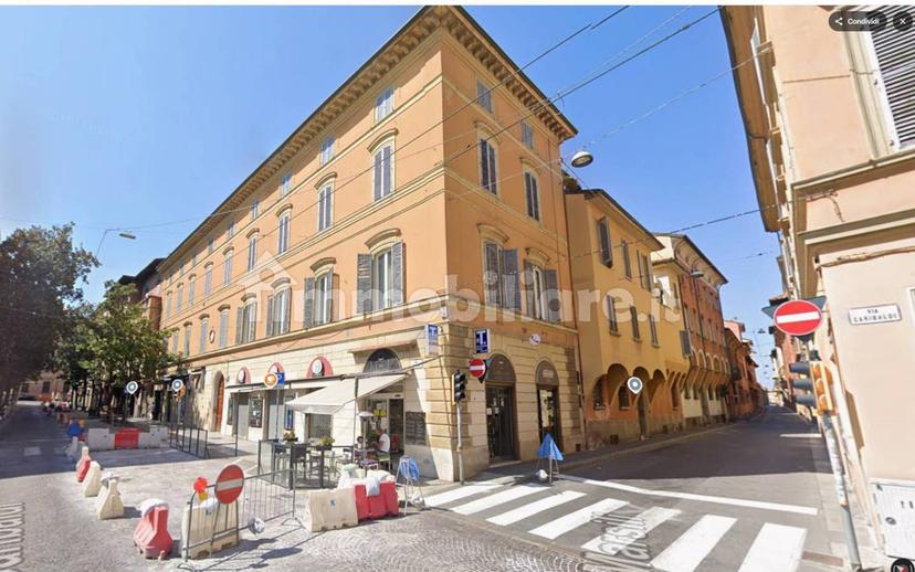 Bilocale via Giuseppe Garibaldi 5, Castiglione - Tribunale, Bologna