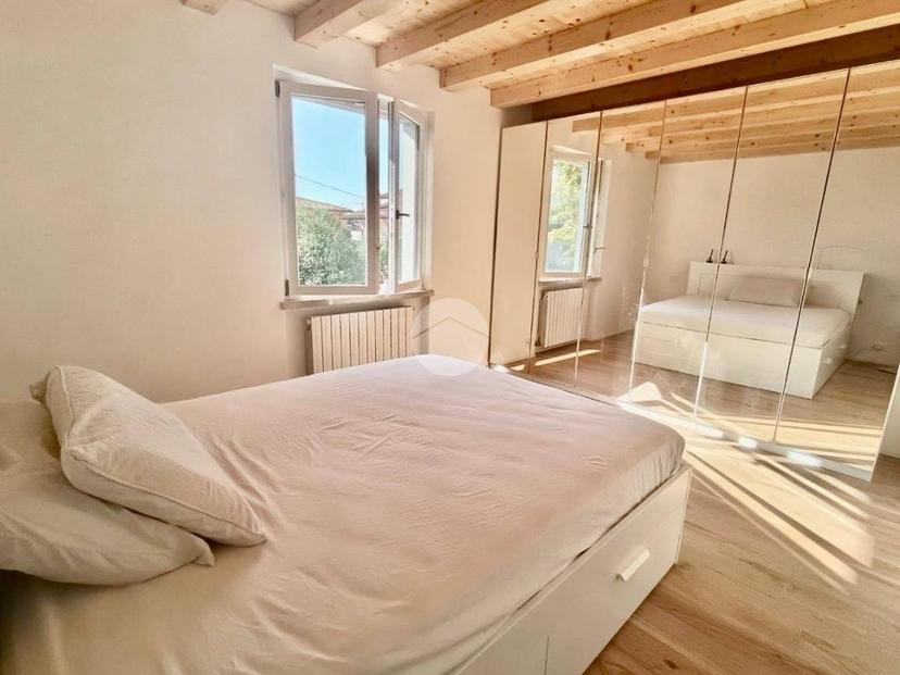Trilocale via rocchetti 3, Centro, Lazise — foto 4 di 34