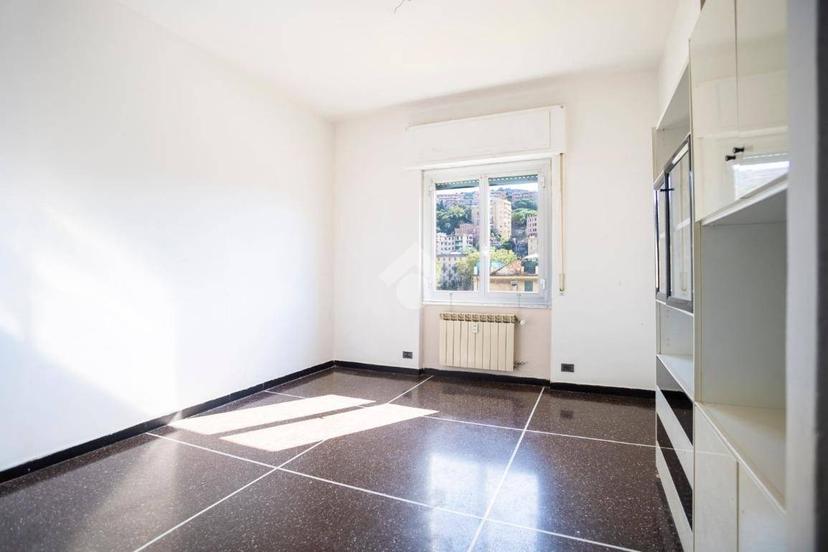 Quadrilocale via Montaldo, Staglieno, Genova — foto 3 di 23