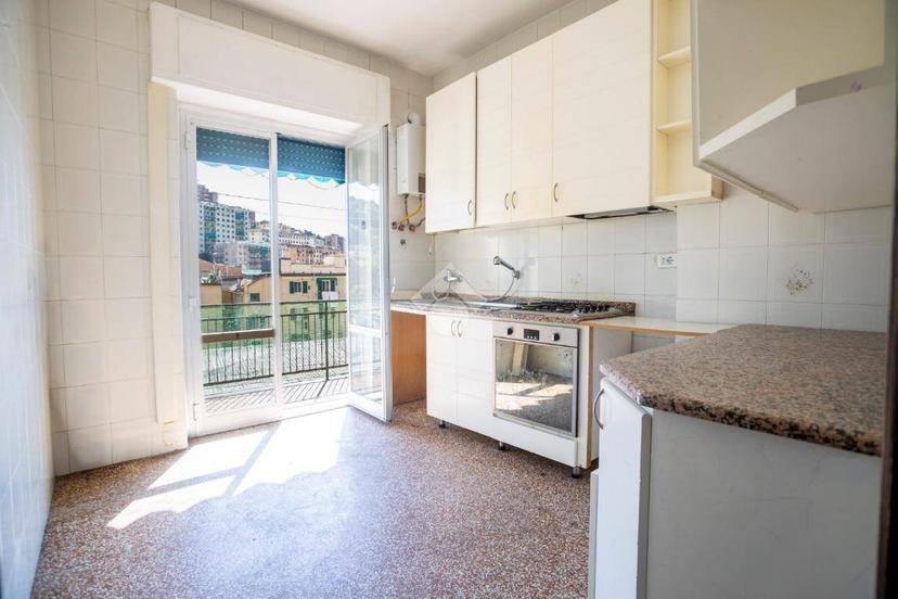 Quadrilocale via Montaldo, Staglieno, Genova — foto 5 di 23