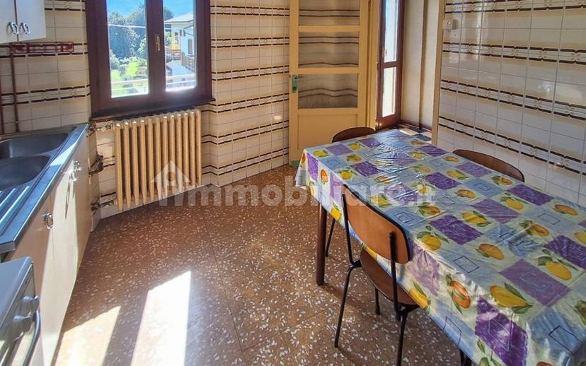 Appartamento via Valeriana 22, Centro, Dubino — foto 4 di 19
