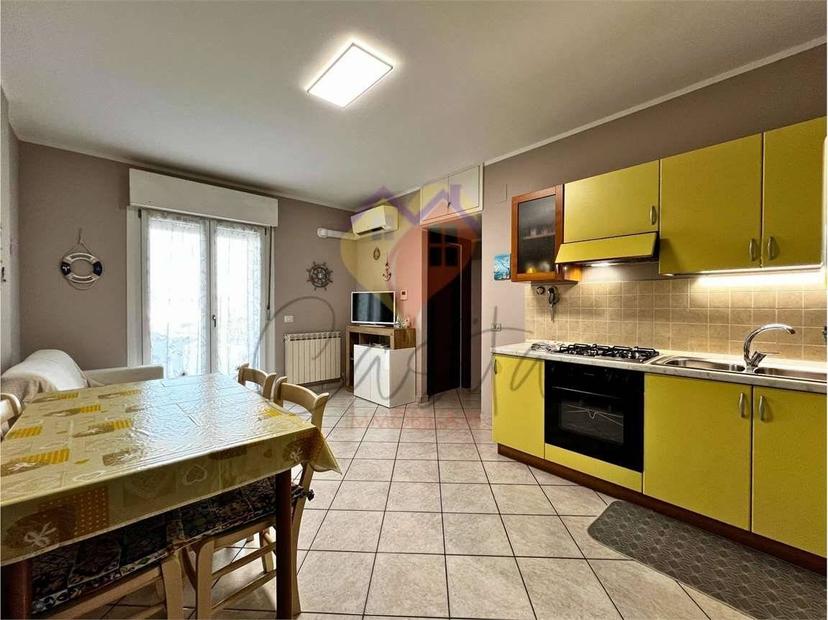 Trilocale via Capri, 2b, Villa Rosa, Martinsicuro — foto 26 di 61