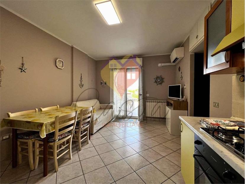 Trilocale via Capri, 2b, Villa Rosa, Martinsicuro — foto 14 di 61
