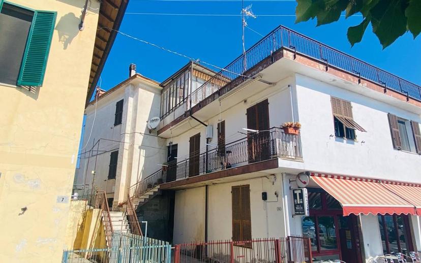 Appartamento in villa via Costa 145, Foce - Semeria, Sanremo — foto 8 di 32
