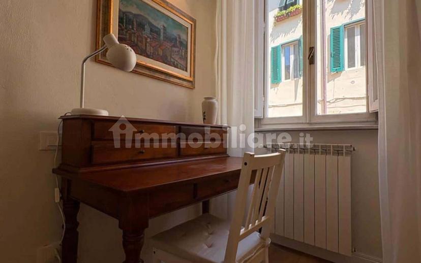 Trilocale via di Piaggia, Piazza Anfiteatro - Torre Guinigi, Lucca — foto 12 di 21