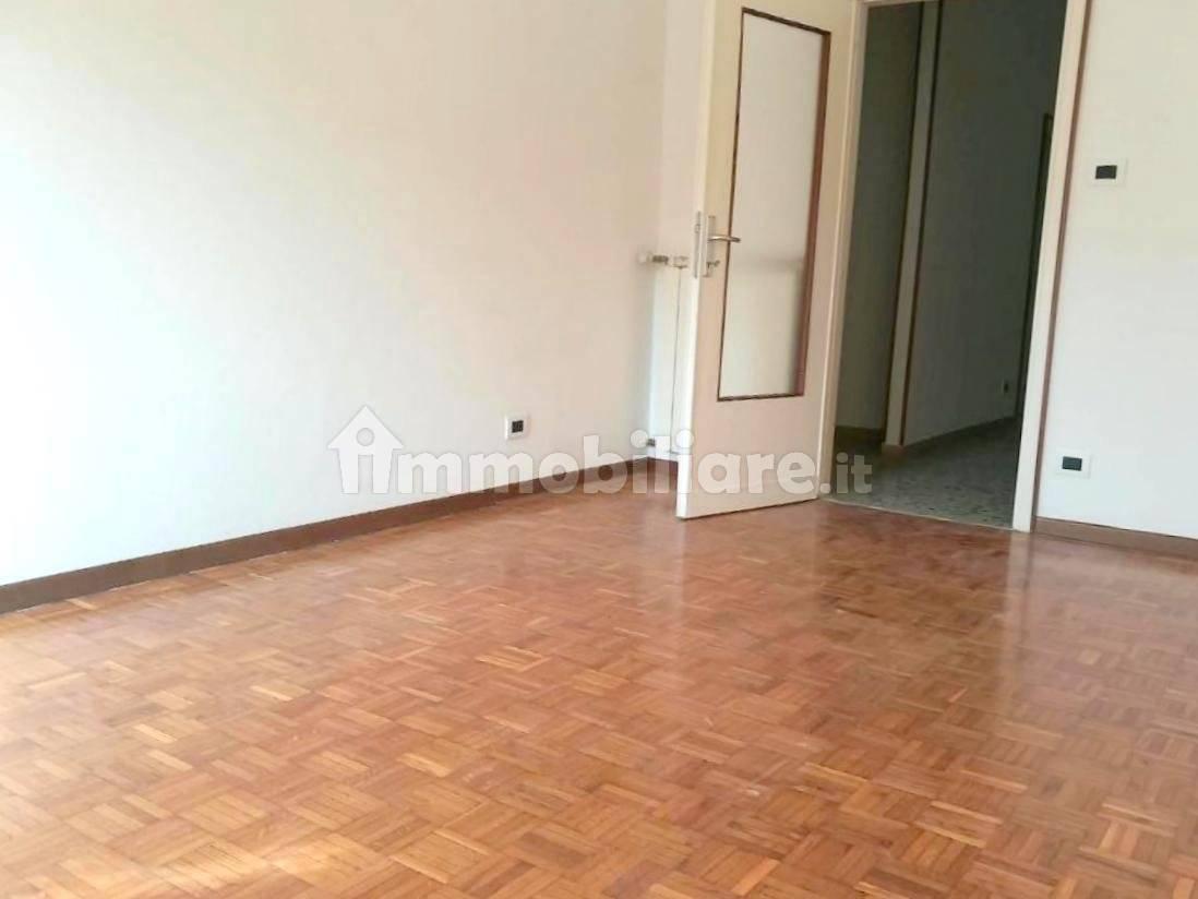 Trilocale via Pirano, Baiamonti - Valmaura, Trieste