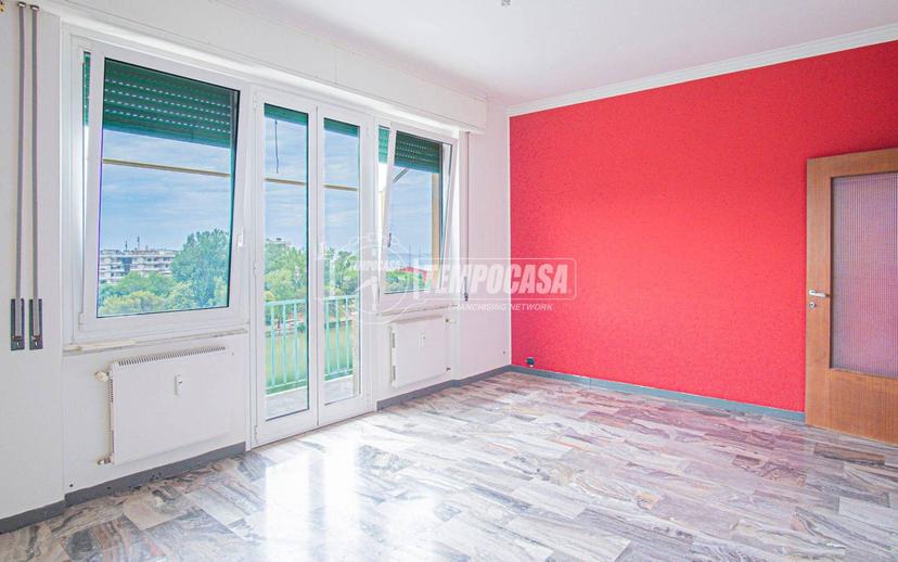 Quadrilocale viale Sergio Kasman, Centro, Chiavari — foto 5 di 28
