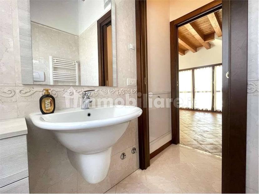 Appartamento via Cesco Baseggio, Cipressina, Venezia — foto 10 di 22