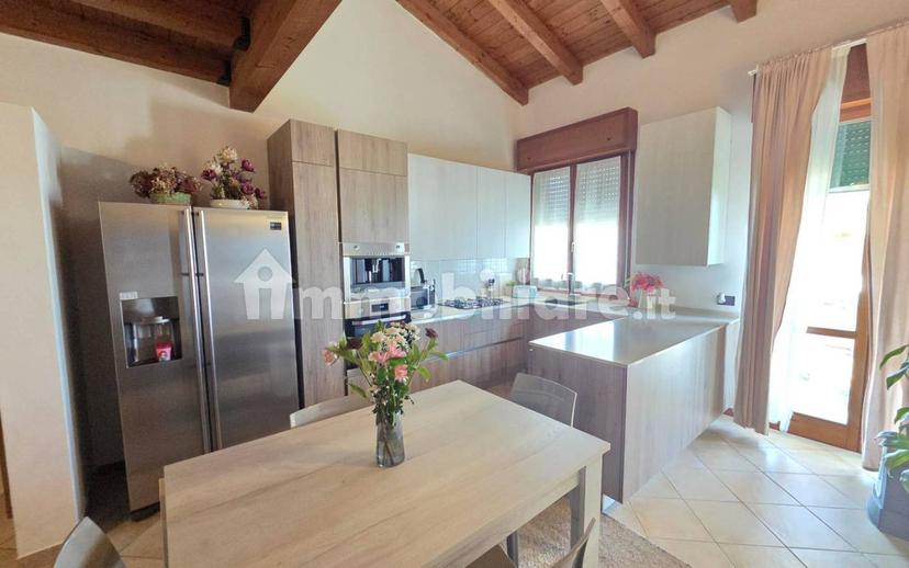 Quadrilocale ottimo stato, primo piano, San Felice sul Panaro — foto 2 di 13