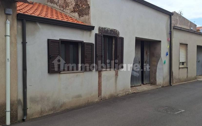 Terratetto unifamiliare via San Pancrazio, Suni — foto 3 di 35