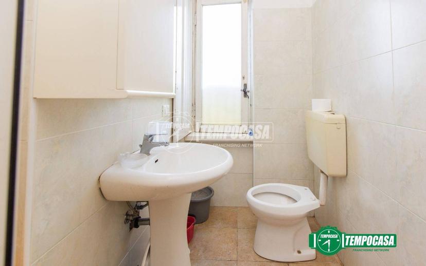 Trilocale viale Boccaccio 64, Sant'Edoardo, Busto Arsizio — foto 2 di 22