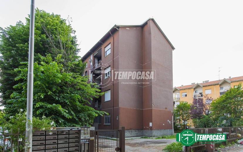 Trilocale viale Boccaccio 64, Sant'Edoardo, Busto Arsizio — foto 13 di 22