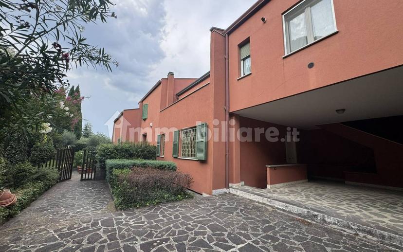 Villa a schiera via San Costanzo, Centro, Perugia