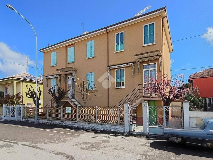 Terratetto plurifamiliare viale pisacane carlo 9, Centro, Molinella — foto 11 di 24