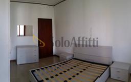 Trilocale via Oslavia 4, Centro, Legnago