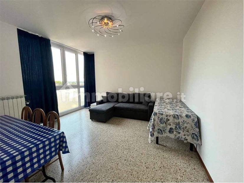 Bilocale via Peschiera, Centro, Vergiate — foto 2 di 15