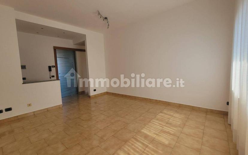 Trilocale via Quintino Sella 53QUA, Beata Giuliana, Busto Arsizio — foto 24 di 40