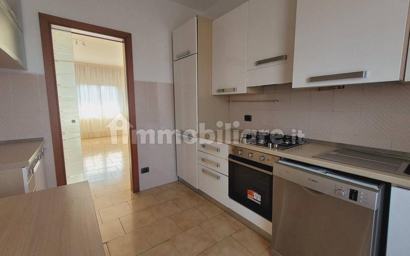 Trilocale via Quintino Sella 53QUA, Beata Giuliana, Busto Arsizio — foto 31 di 40