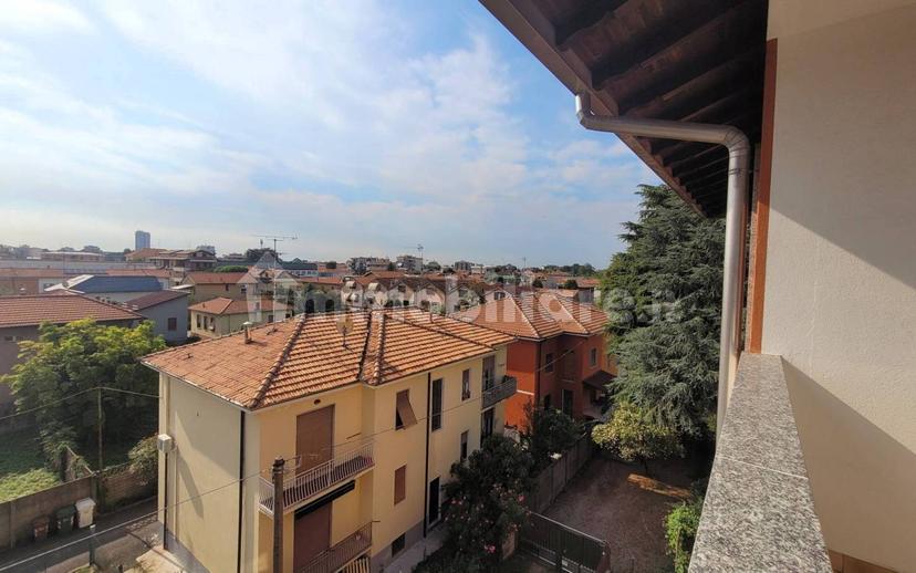 Trilocale via Quintino Sella 53QUA, Beata Giuliana, Busto Arsizio — foto 4 di 40