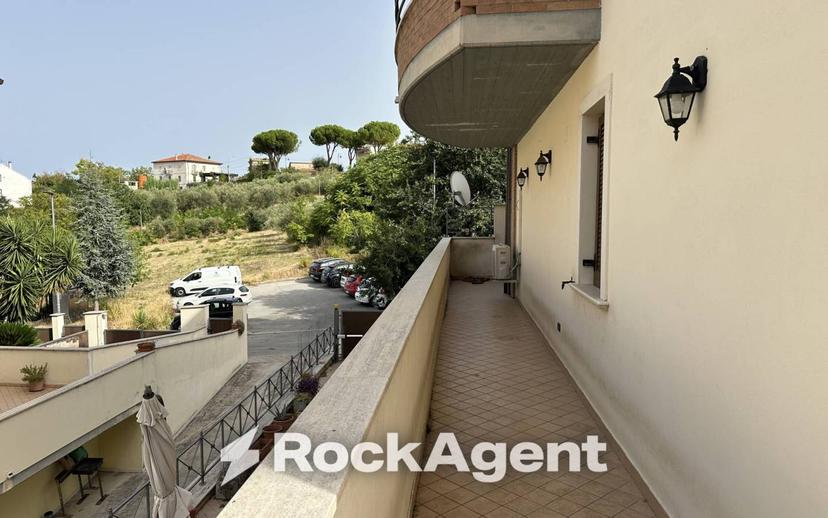 Villa plurifamiliare via Don Francesco Paolo Antonelli, 17, Miglianico — foto 39 di 44