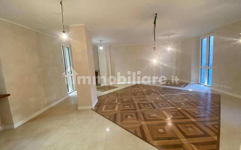 Trilocale via Italia 64, Centro Storico, Biella — foto 2 di 15