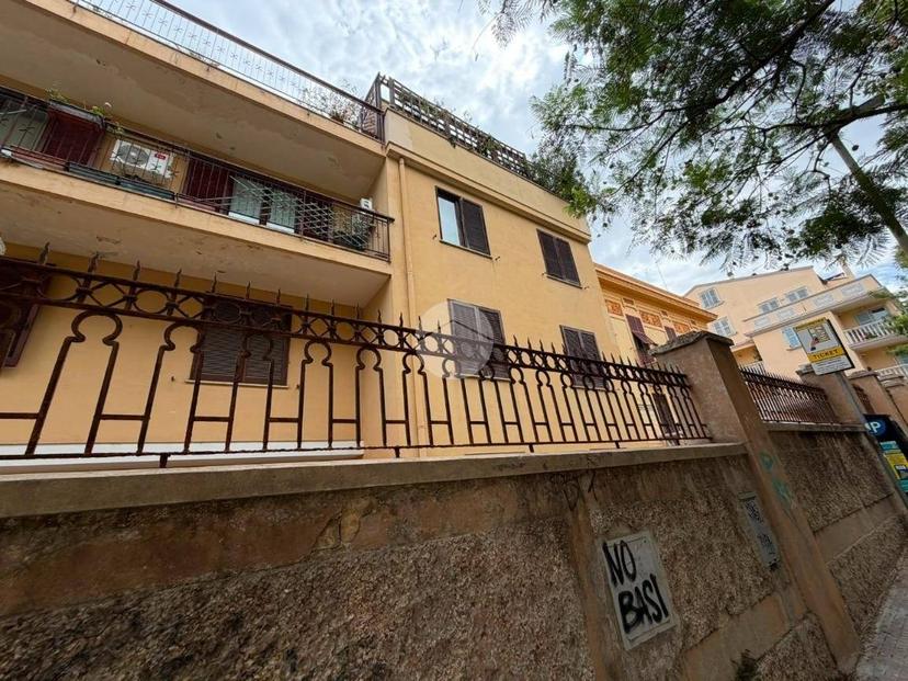 Quadrilocale viale Umberto I 12, Cappuccini, Sassari — foto 5 di 34